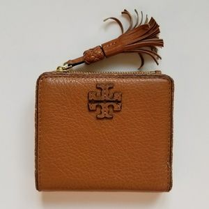 TORY BURCH Leather Compact Wallet